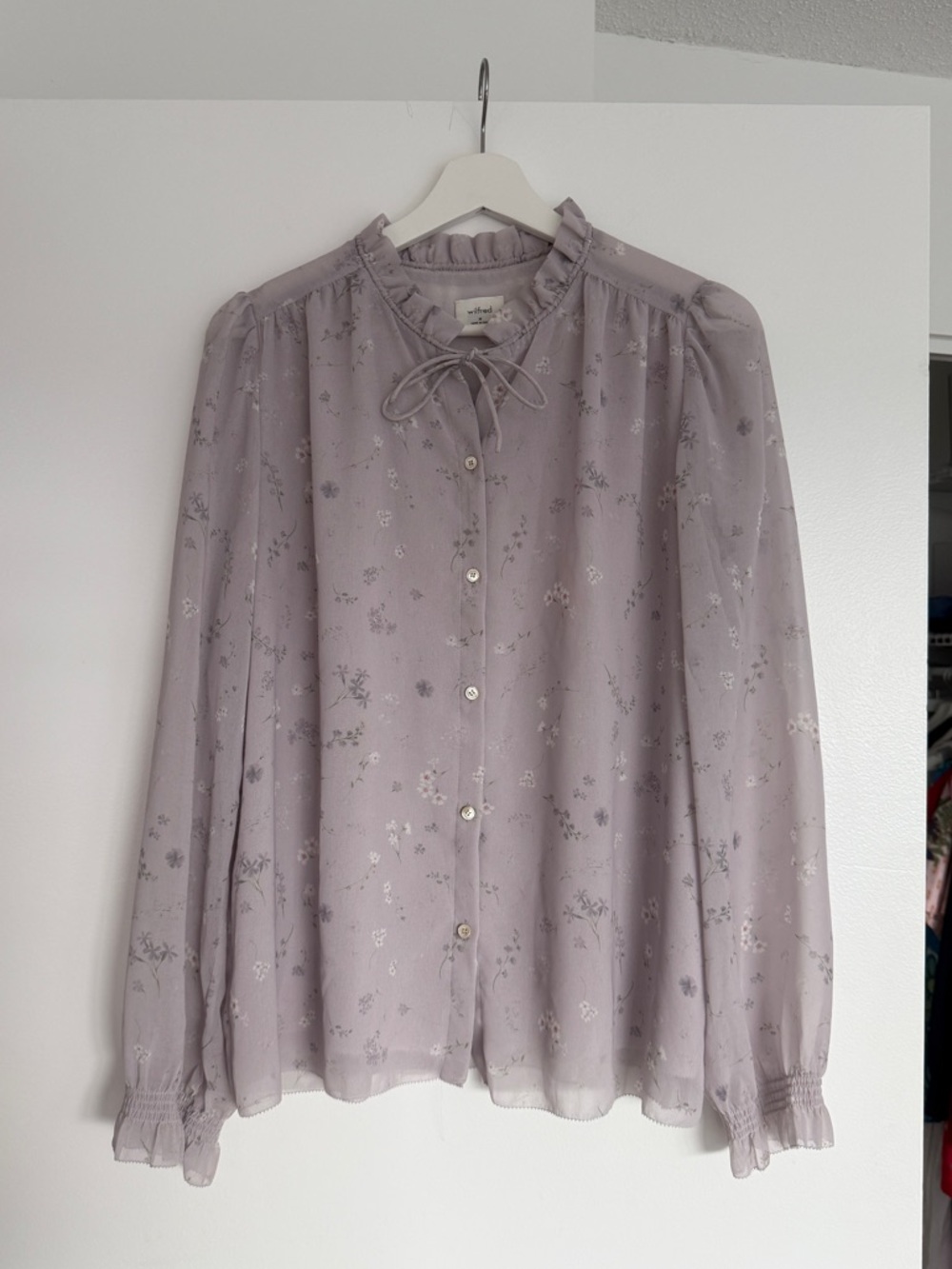 Aritzia Wilfred work blouse